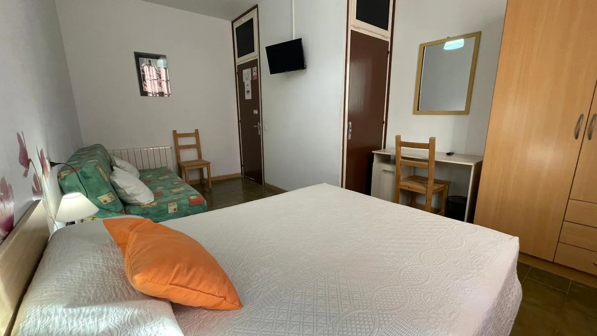 Gasthof Pension Borras Gerona